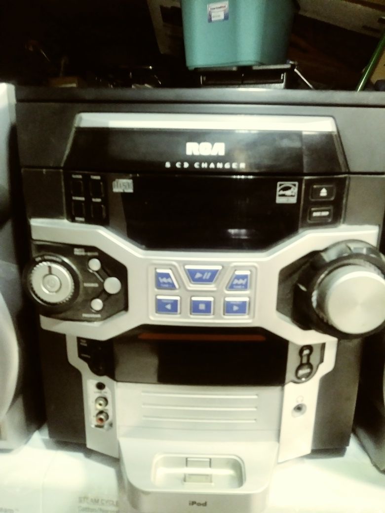 RCA 5 CD Disc Changer Audio System... for Sale in Grand Island, NY