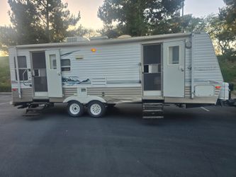 2005 KEYSTONE SPRINDALE