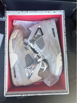 Jordan 4s