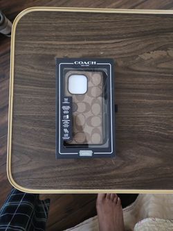 Phone  I Phone 14 Pro Foolio Case Coach