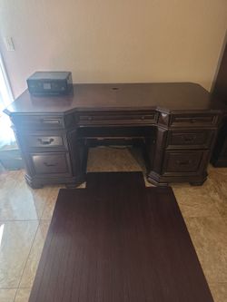 Beautiful solid cherry wood desk