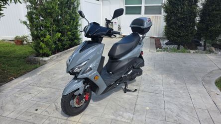 Ice bear Scooter 150cc 2026