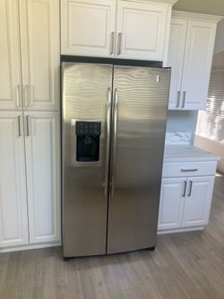 GE Refrigerator