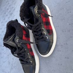 Marc Fisher Sneakers Boots, Size 6.5