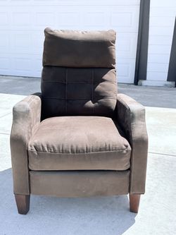 Push back Recliner