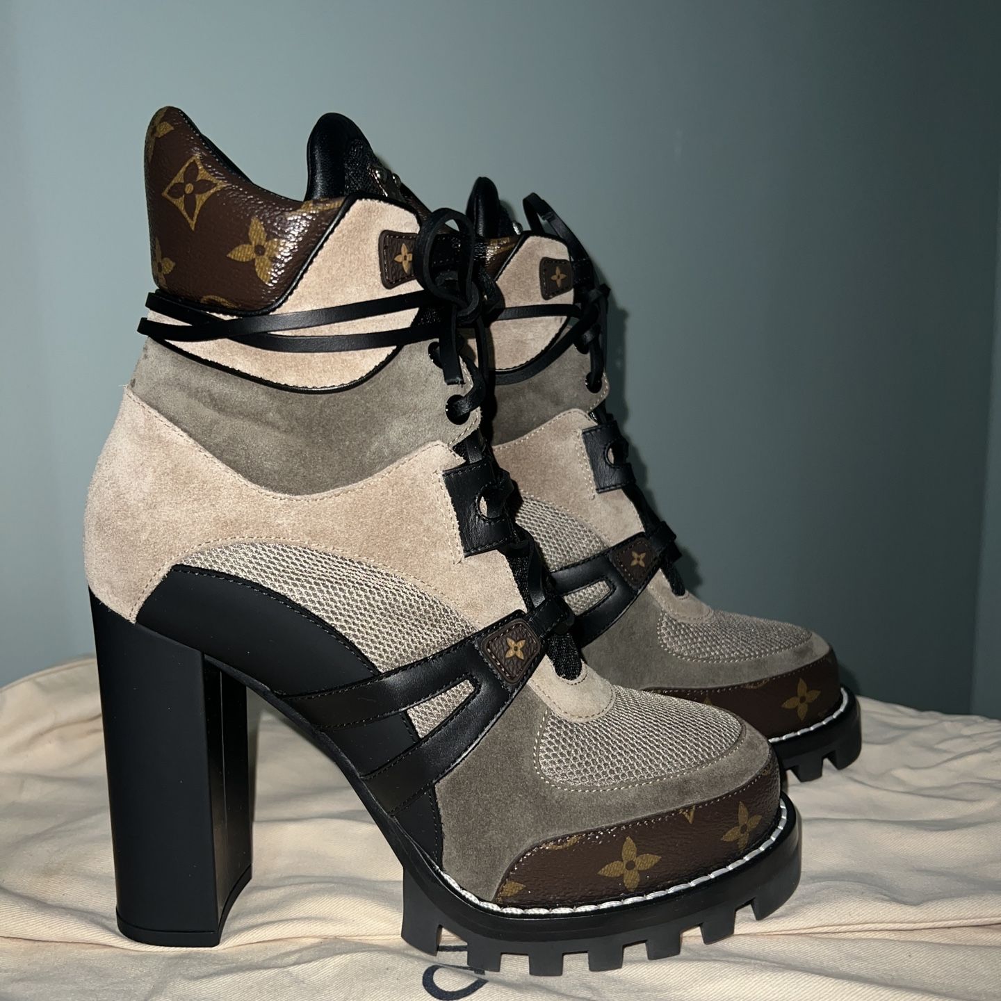 Louis Vuitton Star Trail Ankle Boot