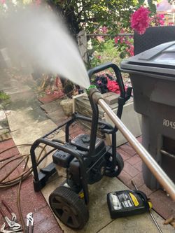 Subaru pressure washer pressure cleaner 3000 psi / 2.6 Gpm works perfect with cat pump complete with everything