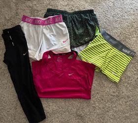 Women’s Nike lot size Xs and Small