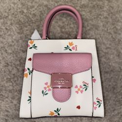 Coach Mini Pepper Crossbody With Heart Petal Print