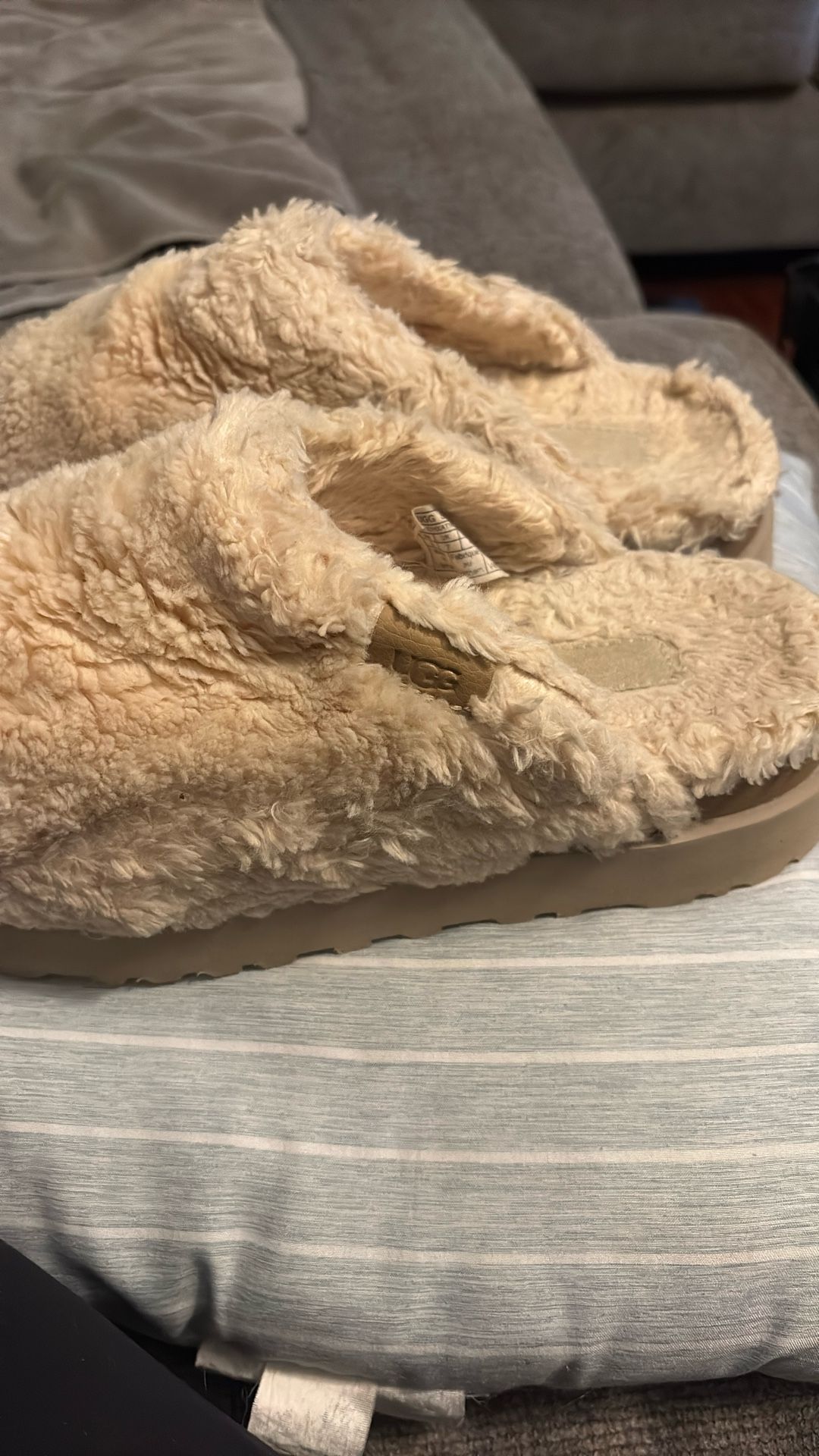 Ugg Slipper Boots 