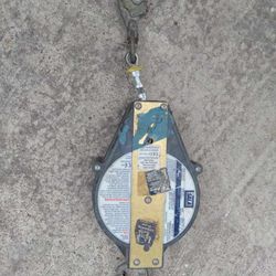 Self Retracting Lifeline