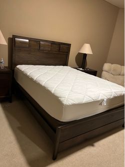 Solid wood queen bed and rocking chair for free in Delray