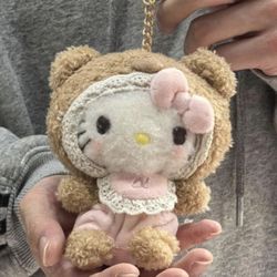 Hello Kitty Plush Keychain 