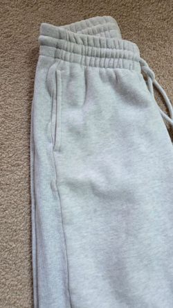 Aritzia 2xs sweatpants