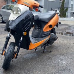 50 Cc Moped 