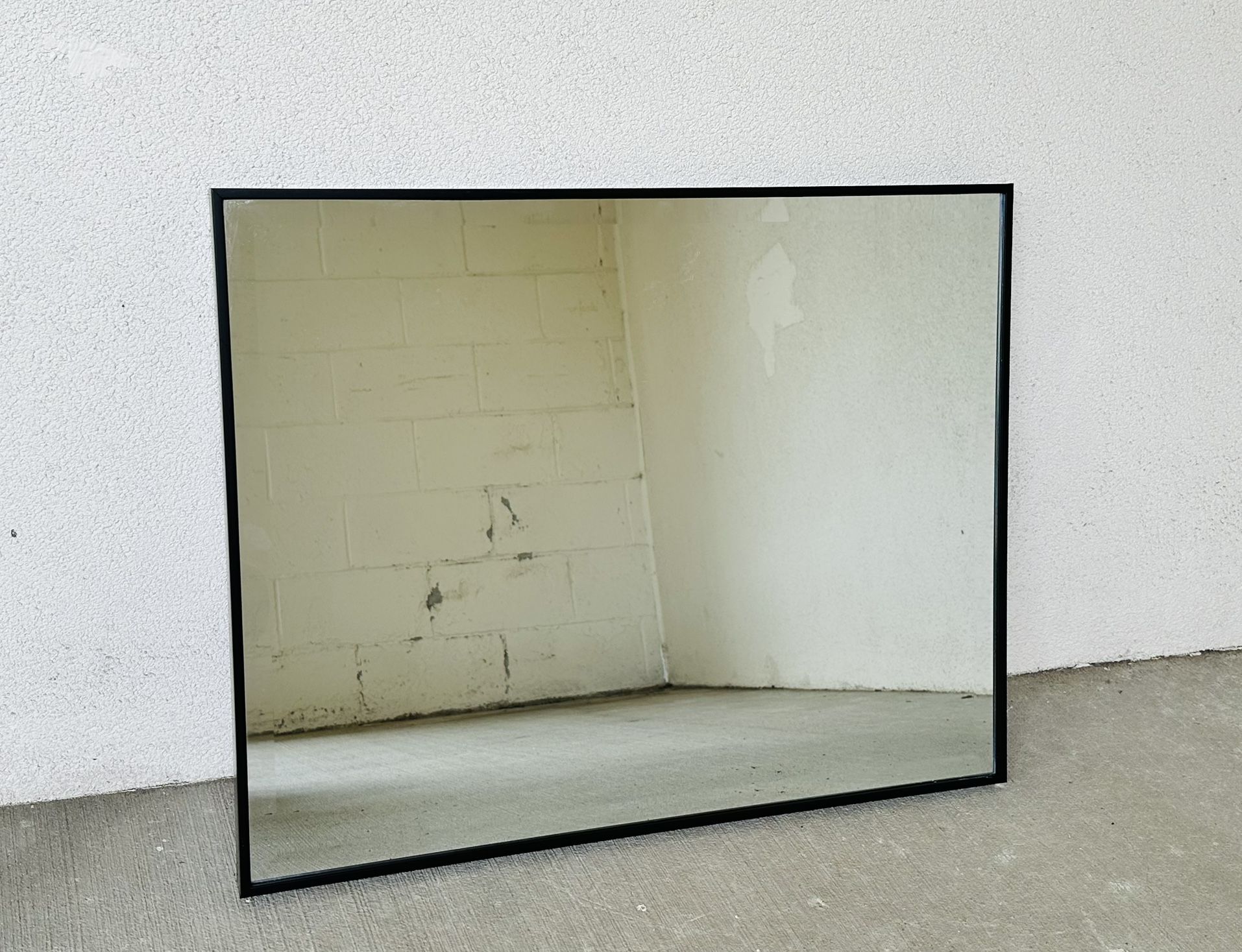 Mirror With Thin Black Frame