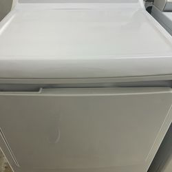 G.E extra large capacity dryer $199