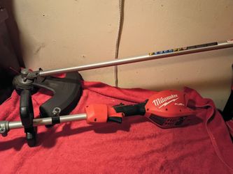Used excelente condiciones M18 MILWAUKEE FUEL string trimmer tool only $160