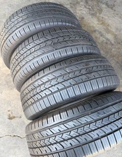 215 55 17 Falken I'm selling this set of tires with 80% life left on all 4