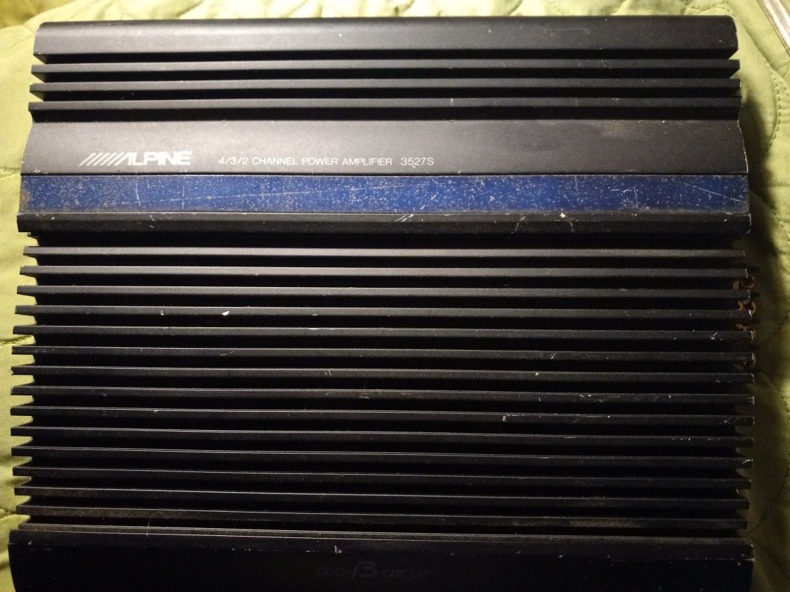 Old School Alpine Amp