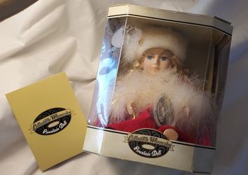 Collectible Memories Bisque Porcelain Windup Animated Musical Doll KMART NIB