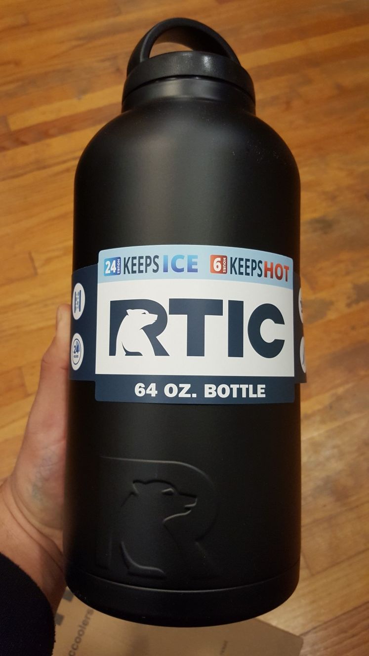 RTIC 64oz BOTTLE