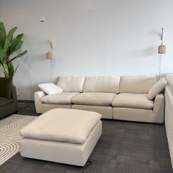 New in Box Cream Cloud sectional $10DOWN