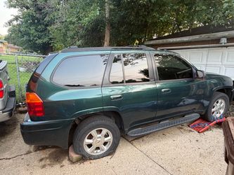 05 GMC Envoy SLT part out or whole