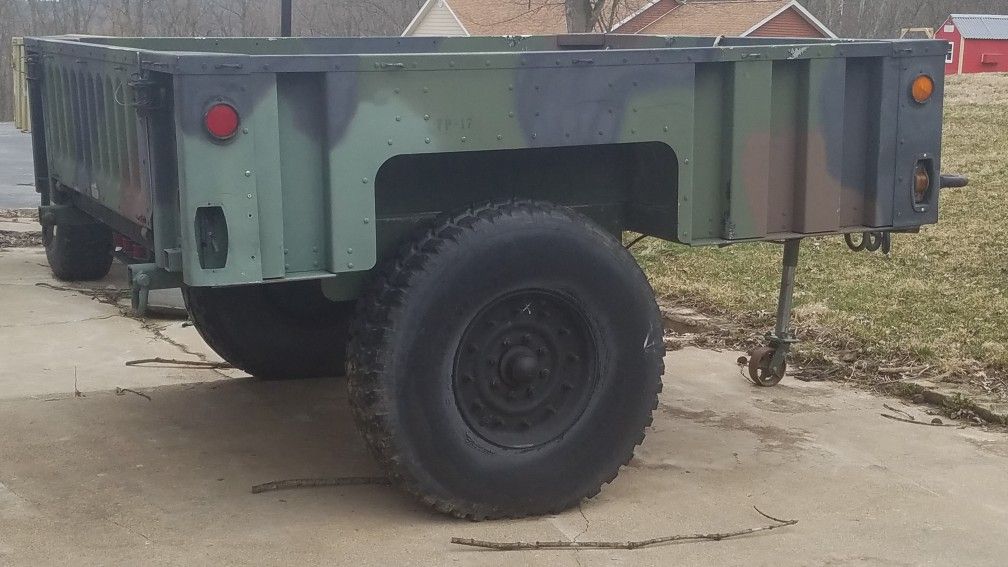 Military 1102 trailer