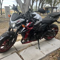 2020 GSX-S 750.