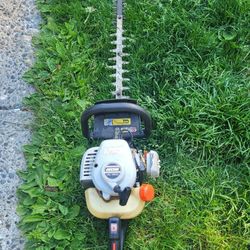 Echo HC-1600 hedge trimmer 