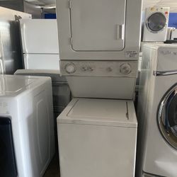 Whirlpool 24” Gas Stackable Washer And Gas Dryer