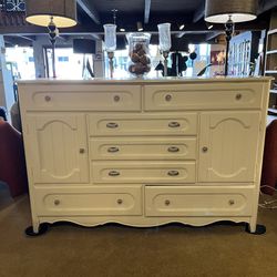 White Farmhouse Dresser