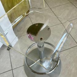 Acrílico Bat Stool