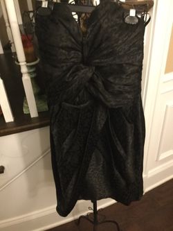 H&M Womens / Teen Girls Black Strapless Ruched Cocktail Size 4 Dress w/ Subtle Black on Black Pattern