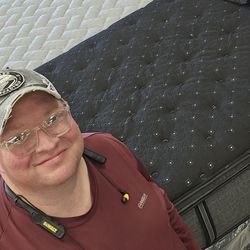 King Size Mattress Clearing Out Space 