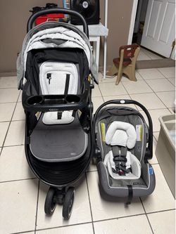 Baby stroller /car seat