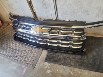 2023-2016 SILVERADO Z71 GRILLE