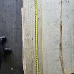 Wood platform pallets