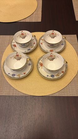 Vintage Theodore Haviland “Coromandel” Set Of 4 Tea Cups With Saucers