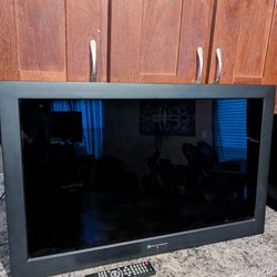 32inch Element TV Or Use As Computer Monitor 