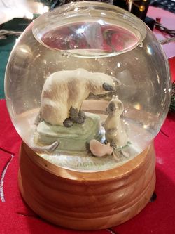 1988 Roman San Francisco Music Company Snow Globe
