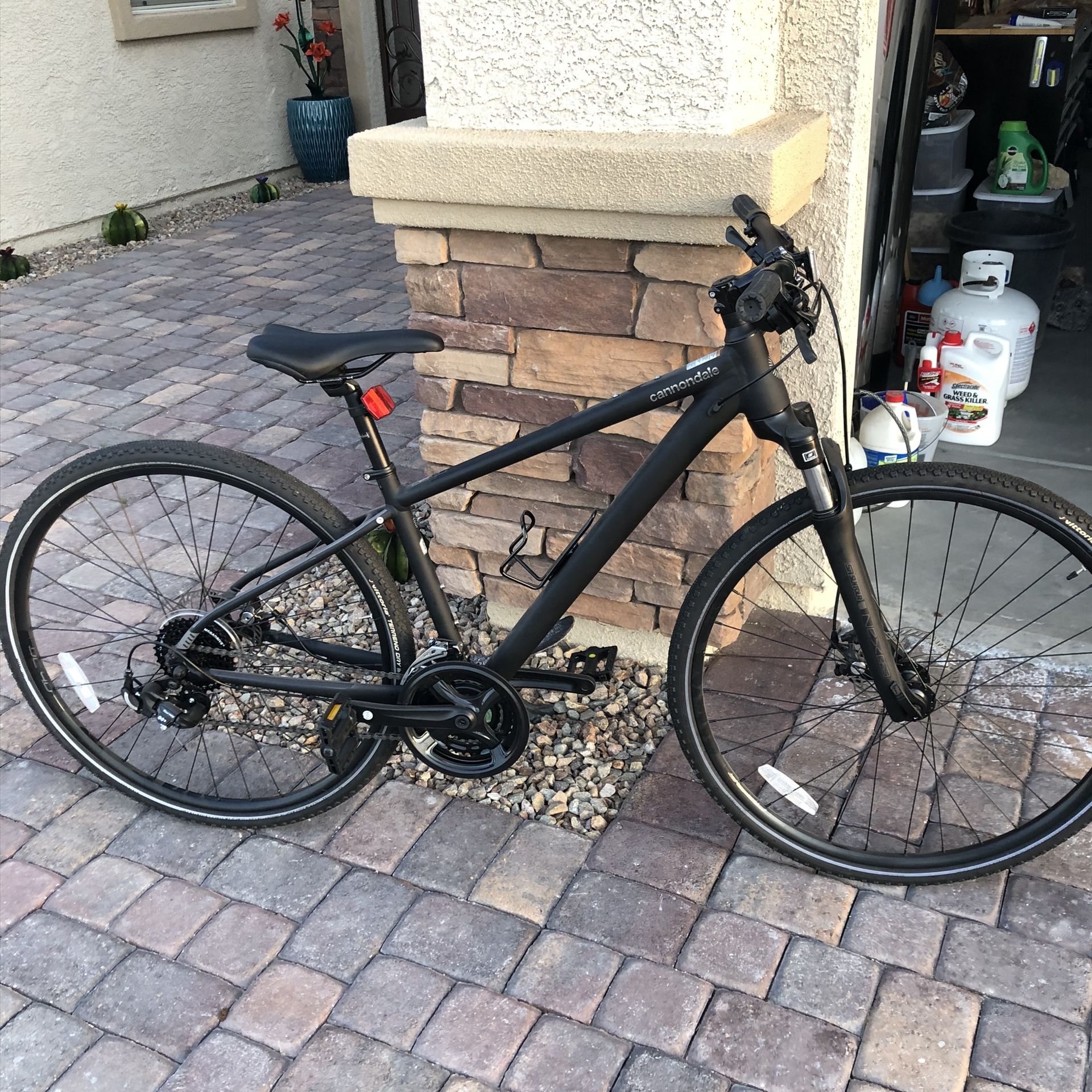 Cannondale Quick CX 4 Bike, Black Small.