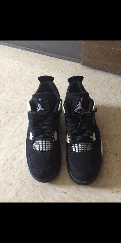 Jordans 4 White Thunder