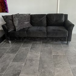 Black Couch lifestyle Soultions