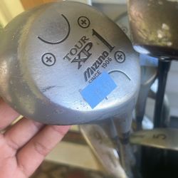 Golf Clubs 