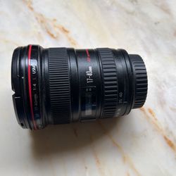 Canon 17-40mm Ultra Wide Lens