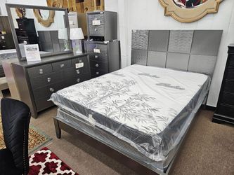 Queen bedroom set 5pc bed dresser mirror night stand chest