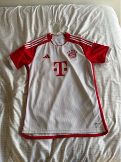 Adidas FC Bayern Munich Home 23/24 Kit - IJ7442