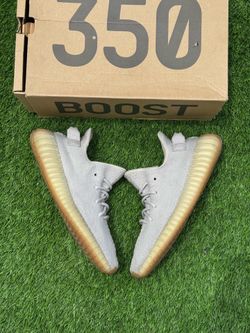 Adidas Yeezy ‘Sesame’ Size 9